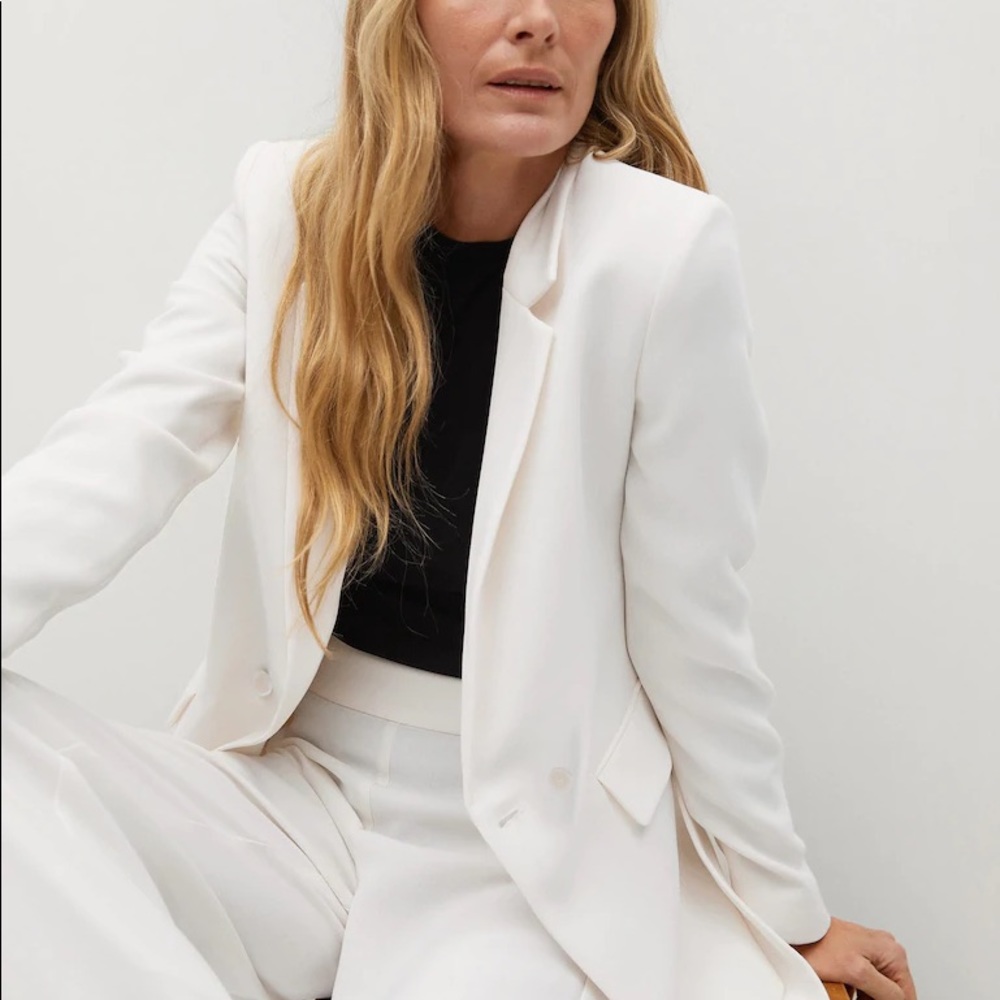 BNWT Mango white double breasted blazer - Size S